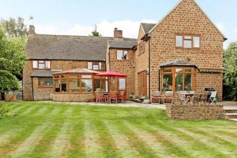 5 bedroom detached house for sale, Hempton,  Oxfordshire,  OX15