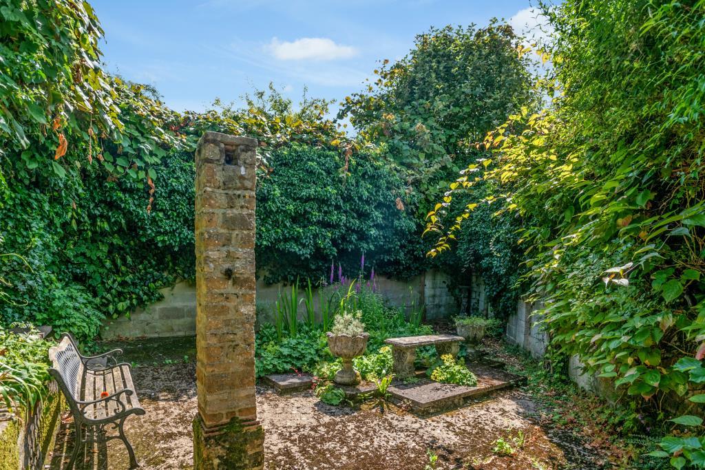 External Grounds