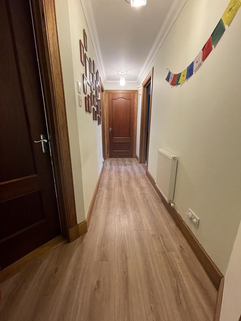 Hallway.JPG