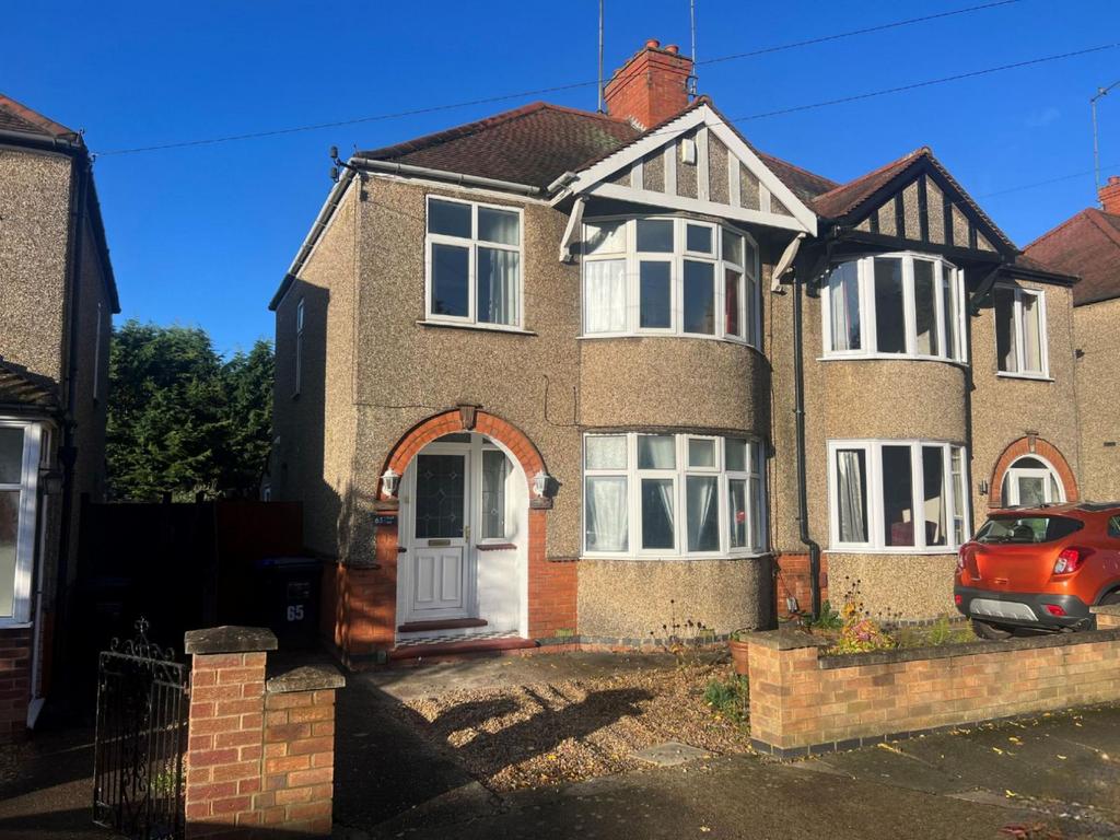 Bush Hill, The Headlands, Northampton NN3 2PD 3 bed semidetached house