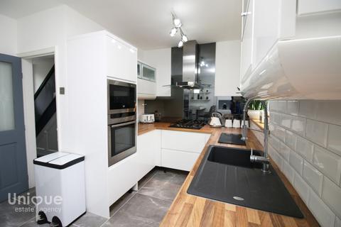 32 Beach Road, Fleetwood, FY7 8PT