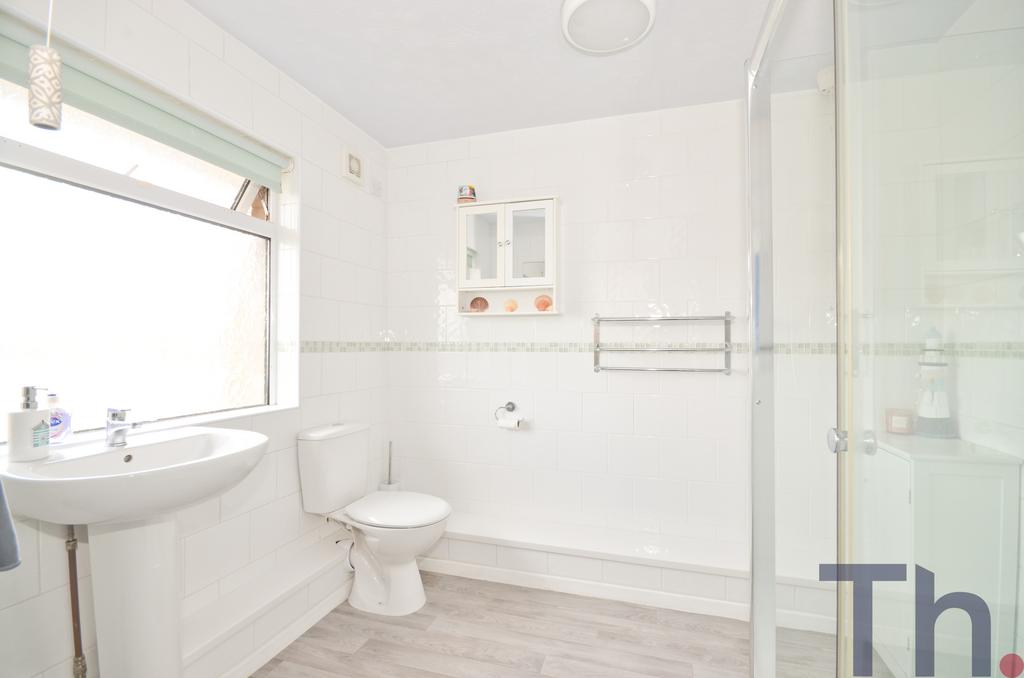 Shower Room.JPG