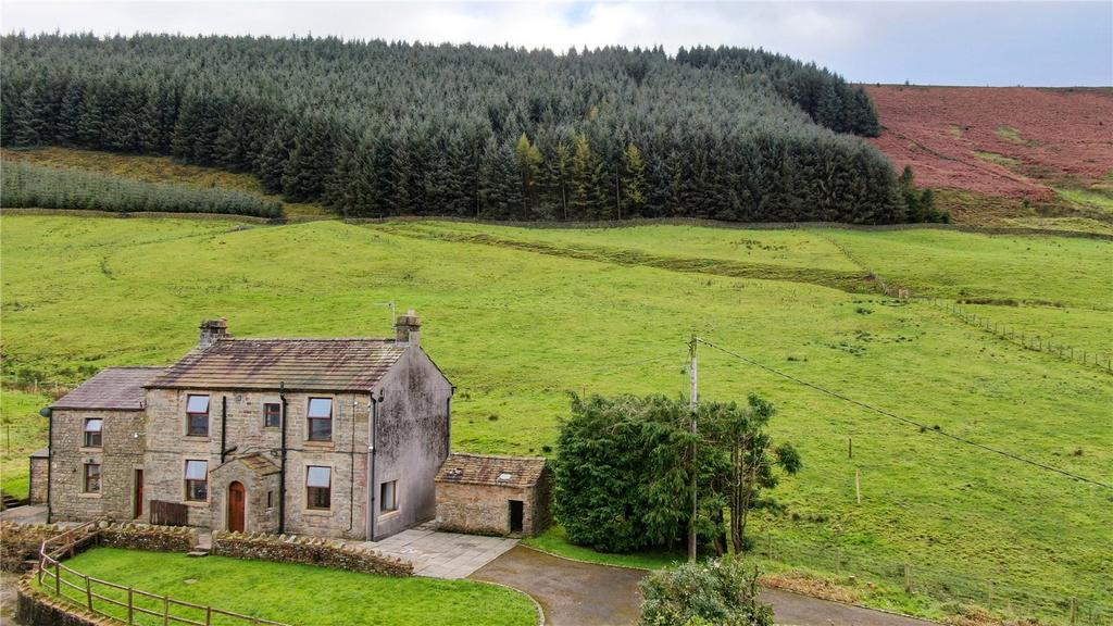 Thornley Road, Chaigley, Clitheroe, Lancashire, BB7 5 bed detached