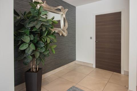 2 Baxter Green, Bramcote, Nottingham, NG9 3TB