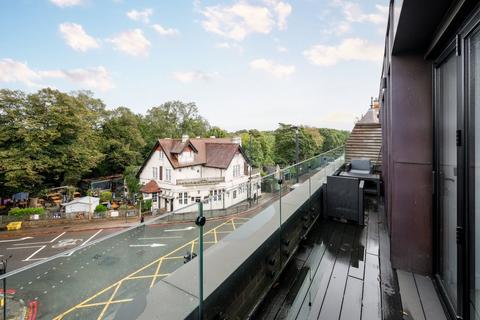 2 bedroom apartment for sale, Archway Road, Highgate, N6