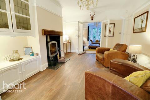 5 Jossey Lane, Scawthorpe, Doncaster, DN5 9DB