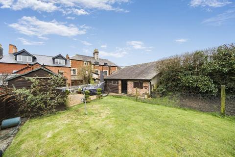 16 Bridge Street, Knighton, LD7 1BT