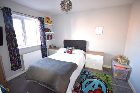 3 bedroom end of terrace house for sale, Braceby Road, Skegness PE25