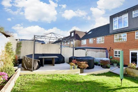 57 Caspian Way, Swanscombe, DA10 0LD