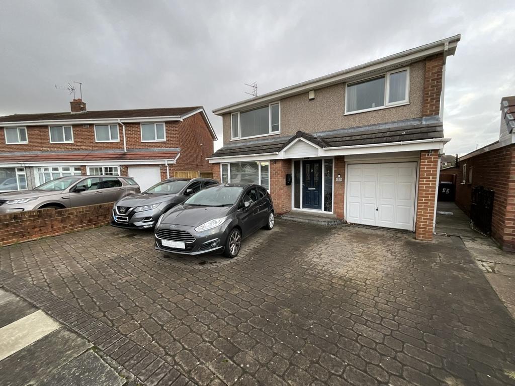 Mill Crescent, Hebburn, Tyne & Wear, NE31 4 bed detached house for sale
