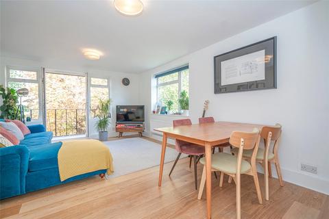 2 bedroom apartment for sale, Barnard Hill, London, N10