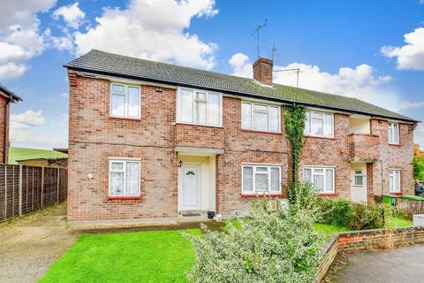 27 Alban Crescent, Farningham, Dartford, DA4 0BX