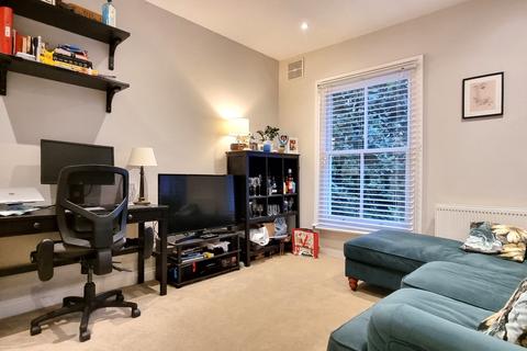 1 bedroom flat to rent, 110 Lordship Lane, London, SE22