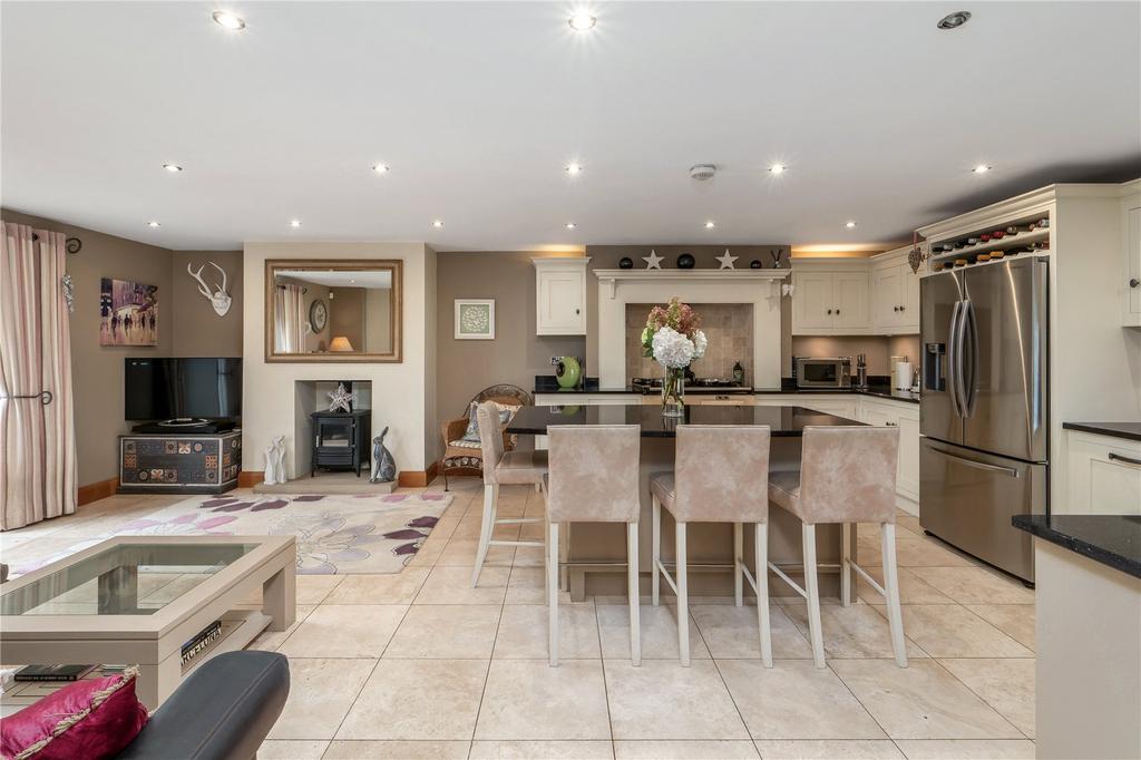 Kitchen/Living