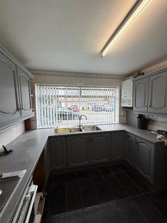 3 bedroom terraced house to rent, Pinewood Drive, Bartley Green, Birmingham, B32