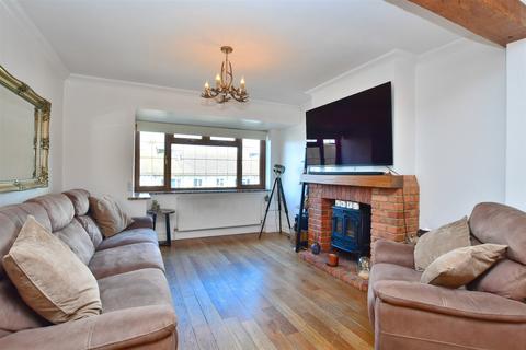154 Bevendean Crescent, Brighton, BN2 4RD