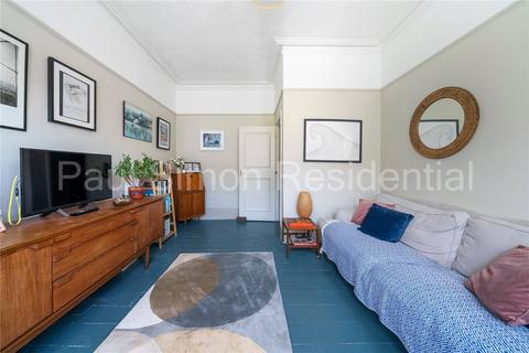 2 bedroom apartment for sale, Duckett Road, Harringay, London, N4