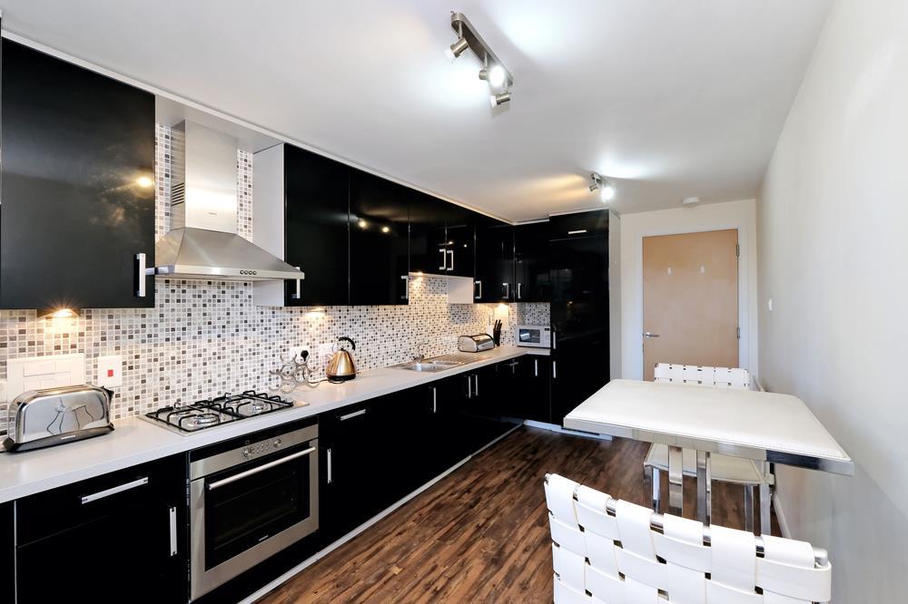 Kitchen 3