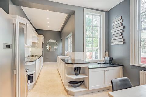 87 Manchester Road, Wilmslow, SK9 2JQ