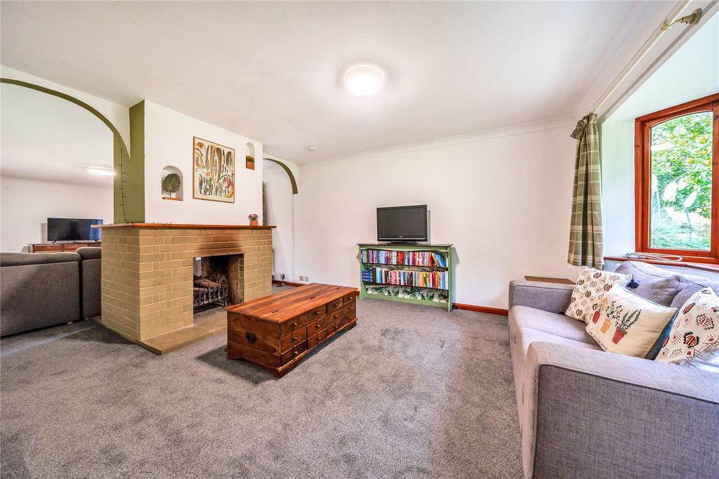 Wenham Lane, Great Wenham, Colchester, Suffolk, CO7 6 bed detached