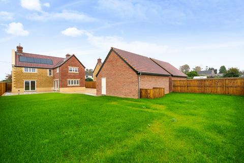 4 bedroom detached house for sale - Picken Court, West Lambrook, South Petherton, Somerset, TA13