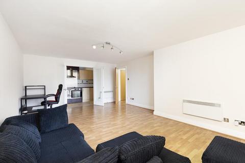 2 bedroom apartment to rent, RIVERSIDE WEST, SMUGGLERS WAY, SW18