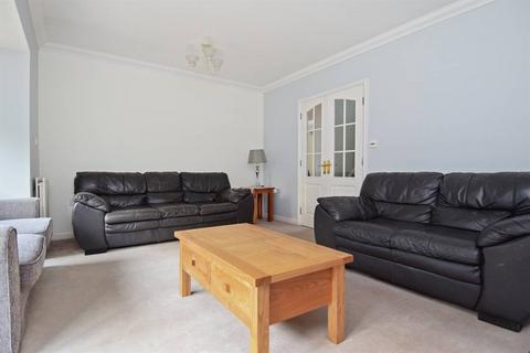 11 Teal Drive, Herne Bay, CT6 5RA