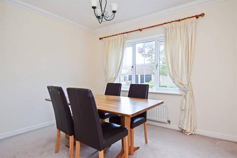 11 Teal Drive, Herne Bay, CT6 5RA