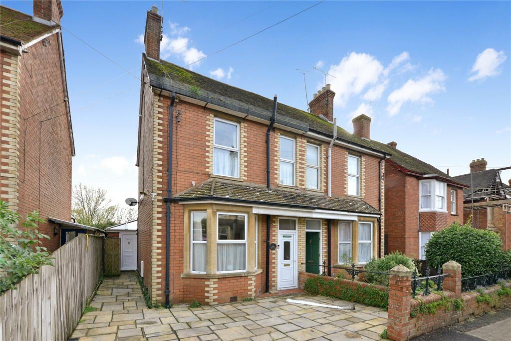 Kings Road, Sherborne, DT9 3 bed semidetached house for sale £475,000