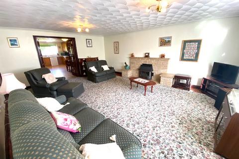 4 bedroom bungalow for sale, Welton Vale, Midsomer Norton