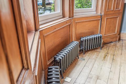 Flat 0/1, 24 Barrington Drive, Glasgow, G4 9DT