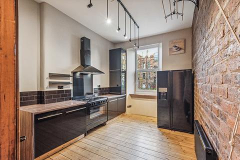 Flat 0/1, 24 Barrington Drive, Glasgow, G4 9DT