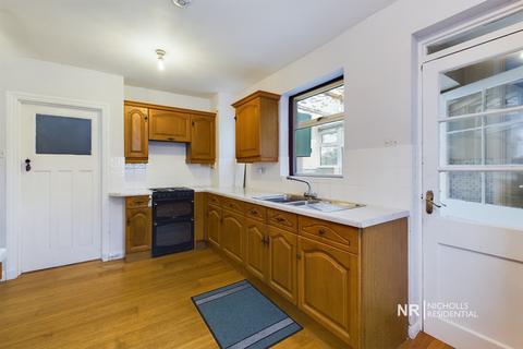 2 Castle Road, Epsom, KT18 7NZ