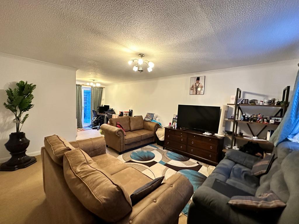 A three bedroom house to let