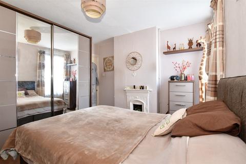11 Albany Road, Gillingham, ME7 4HS
