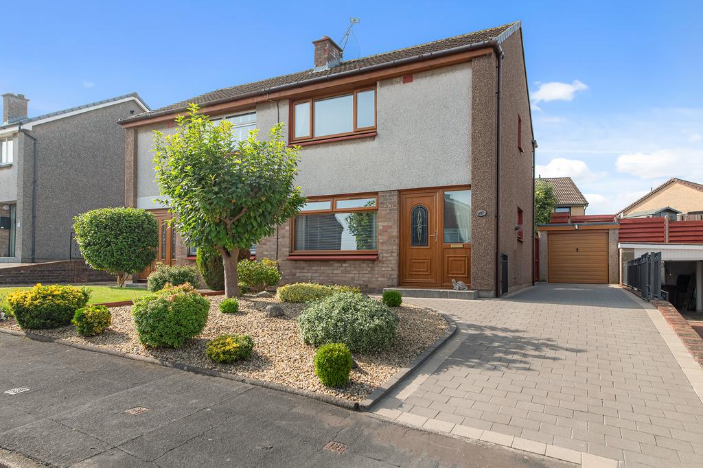 Fleming Drive, Stenhousemuir FK5 2 bed semidetached house for sale £