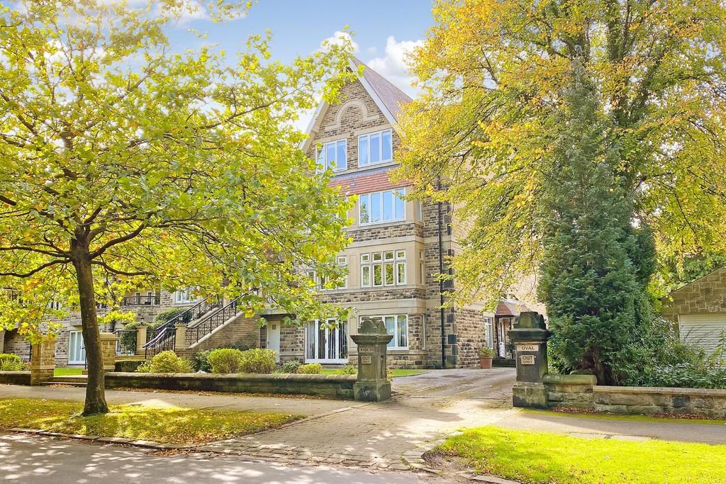 Radlyn Oval, Park Avenue, Harrogate 2 bed ground floor flat for sale