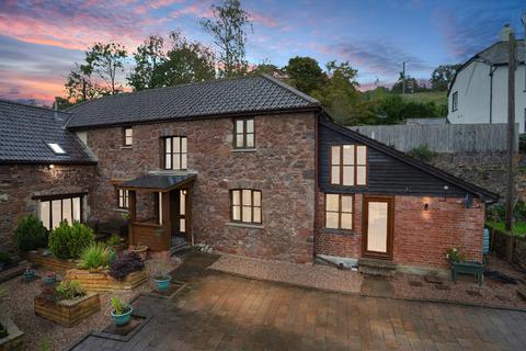 5 bedroom barn conversion for sale - Ide, Exeter