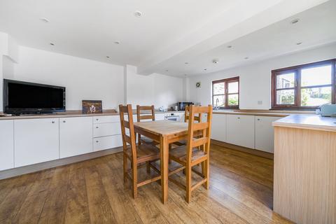 Higherbrook Barn Balls Farm Road, Ide, Exeter, EX2 9RA