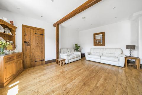 Higherbrook Barn Balls Farm Road, Ide, Exeter, EX2 9RA
