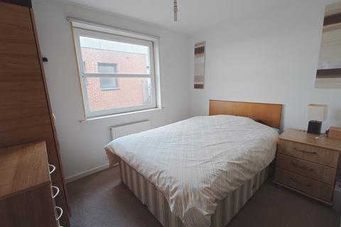 2 bedroom apartment to rent, Lower Hall Street, St. Helens
