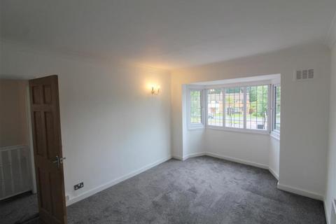 4 bedroom semi-detached house to rent - Lode Lane, Solihull B91