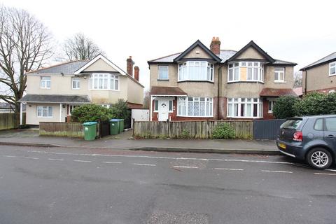 4 bedroom semi-detached house to rent, Kitchener Road, Southampton