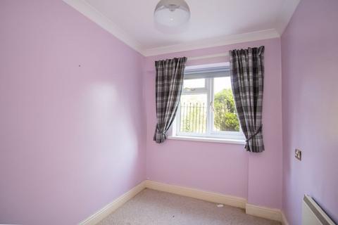 2 bedroom retirement property for sale, Westwood Court, Stanwell Road, Penarth