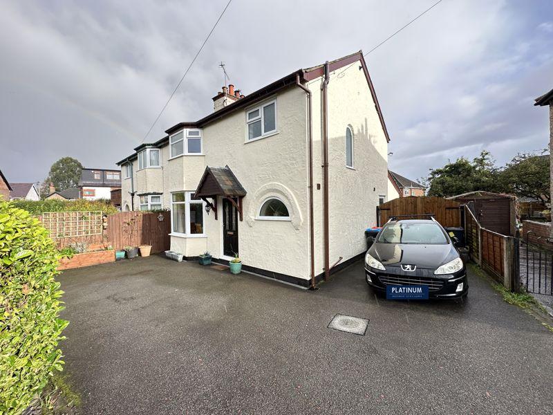 Berwick Gardens, Little Sutton 3 bed semidetached house for sale £250,000