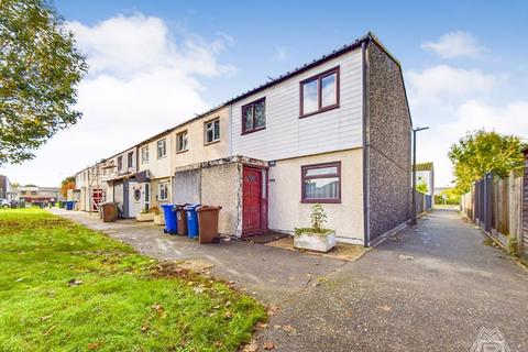 15 Larkspur Close, South Ockendon, RM15 6JQ