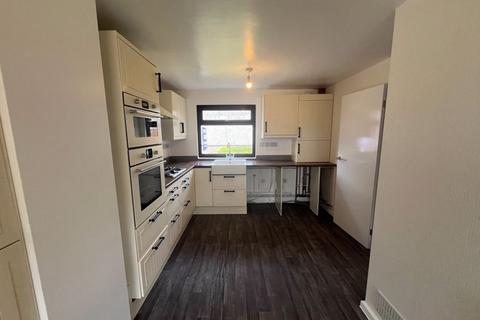 15 Larkspur Close, South Ockendon, RM15 6JQ
