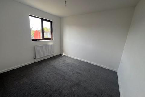 15 Larkspur Close, South Ockendon, RM15 6JQ