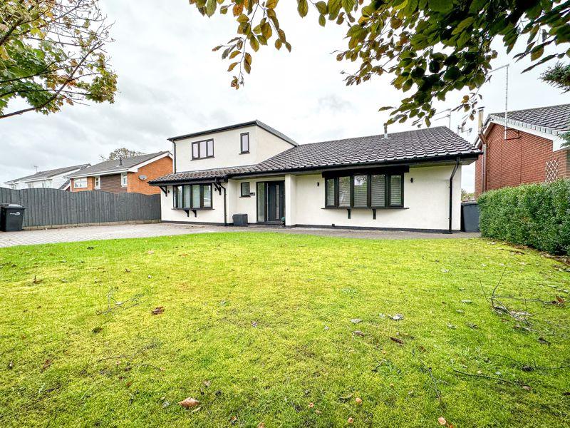 Leicester Avenue, Alsager, ST7 2BS 7 bed detached house for sale £550,000