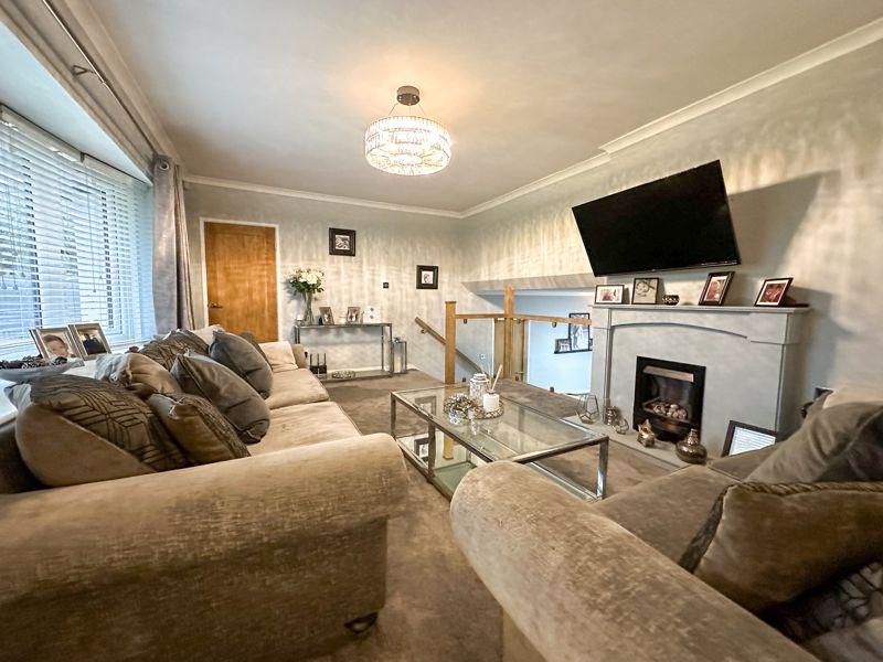 Leicester Avenue, Alsager, ST7 2BS 7 bed detached house for sale £550,000